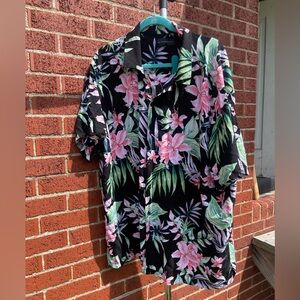 No Boundaries big and tall 3xl floral black short sleeve button down